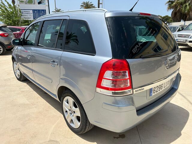 OPEL ZAFIRA DESIGN 1.6 SPANISH RHD IN SPAIN 131000 MILES 7 SEATS SUPERB 2010